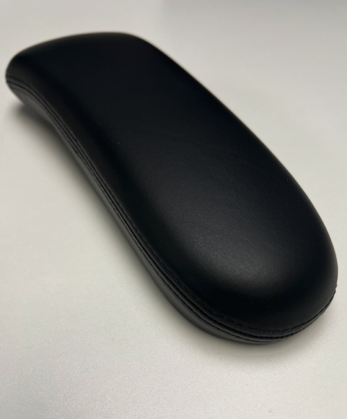 Herman-miller-aeron-leather-black-armpad