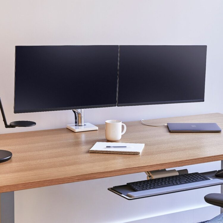 Dual Display with the Humanscale 8.1 Monitor Arm
